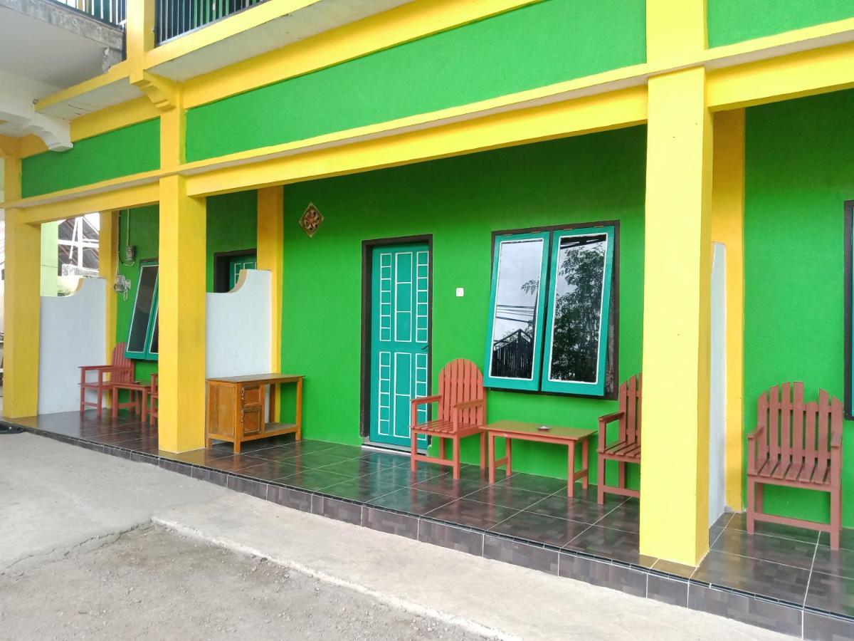 Sipakatau Homestay Bira Exterior photo